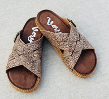 Load image into Gallery viewer, Jada Very G Women's Woven Strap Slip-On Sandal