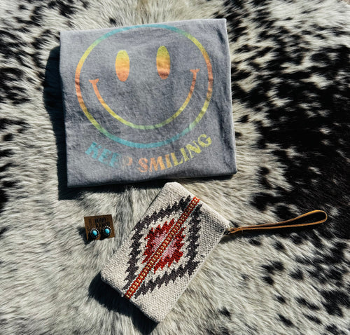 Keep Smiling Oversized Graphic Tee