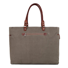 Load image into Gallery viewer, Sixers Weekender