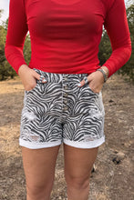 Load image into Gallery viewer, TENNESSEE WALKING SHORTS - ZEBRA