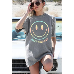 Keep Smiling Oversized Graphic Tee